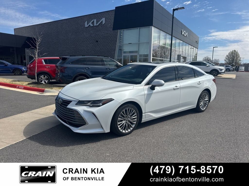 2022 TOYOTA Avalon