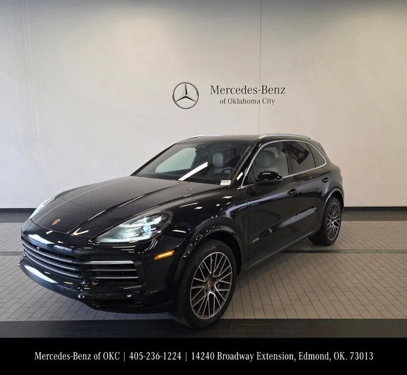 2021 PORSCHE Cayenne