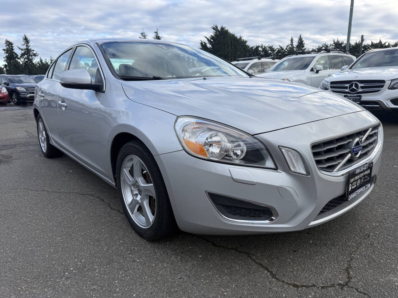 2012 VOLVO S60