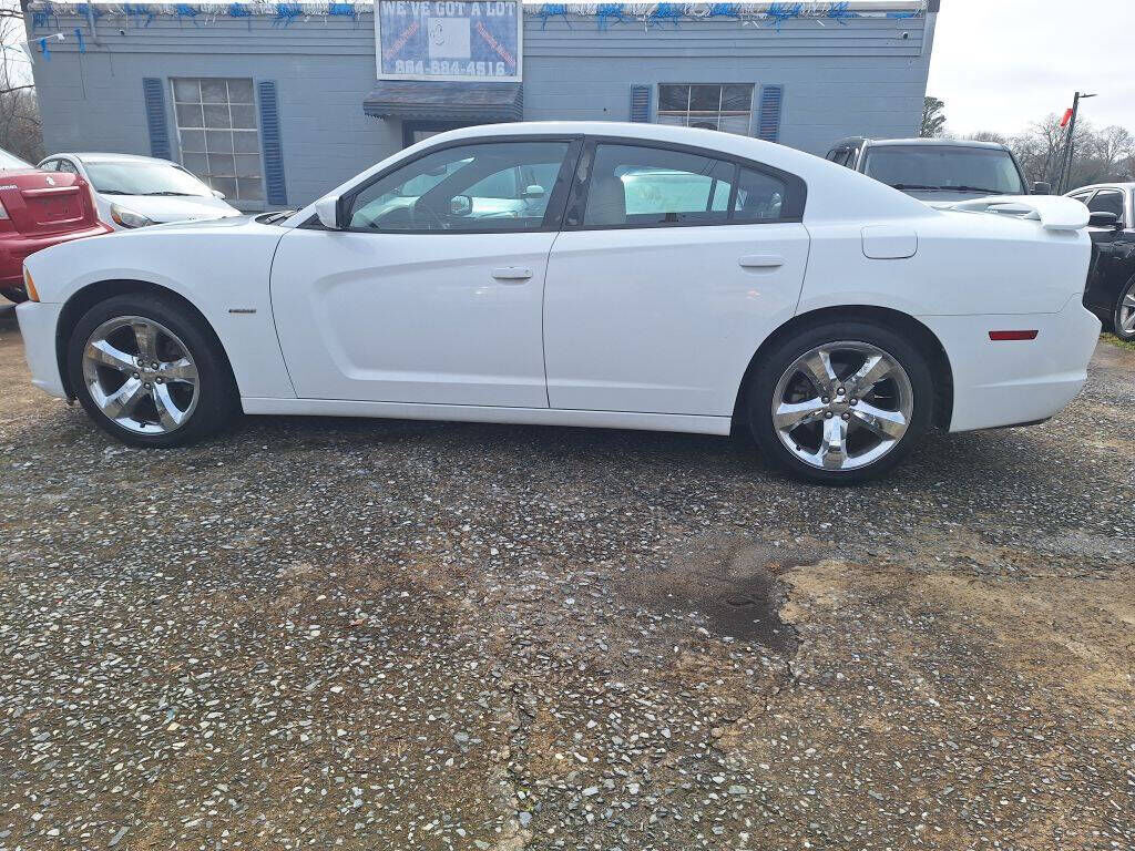 2011 DODGE Charger