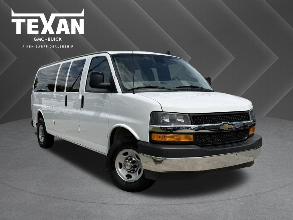 2024 CHEVROLET Express