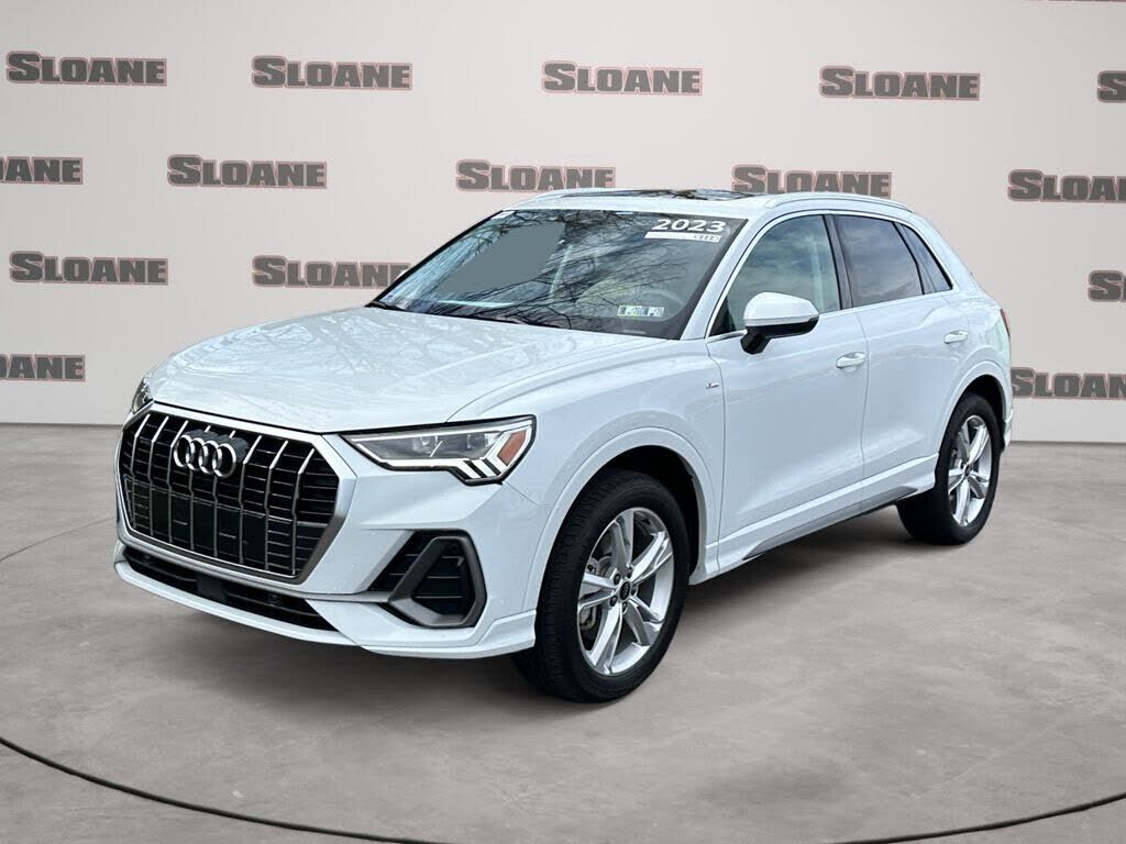 2023 AUDI Q3