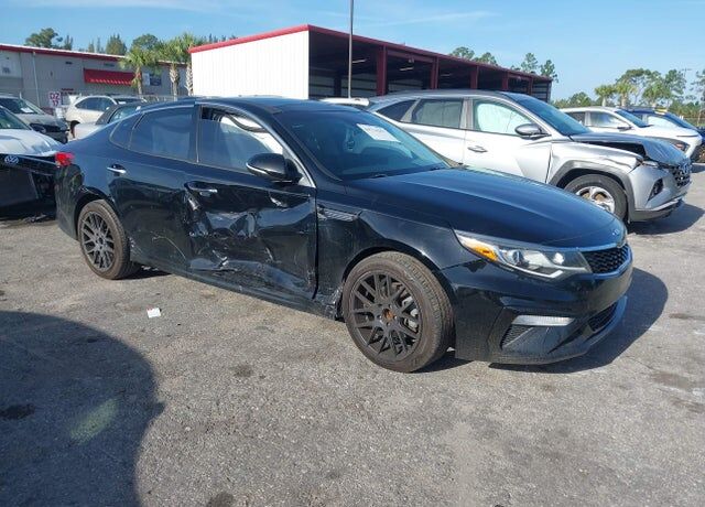 2019 KIA Optima