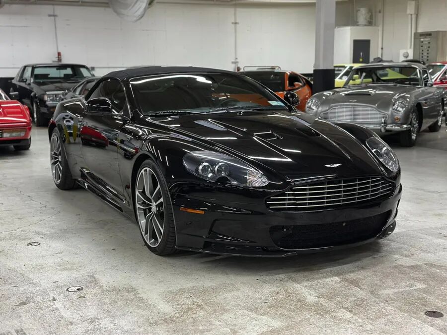 Aston Martin DBS