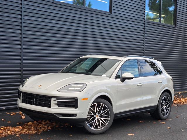 2026 PORSCHE Cayenne