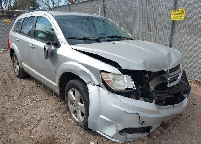2011 DODGE Journey