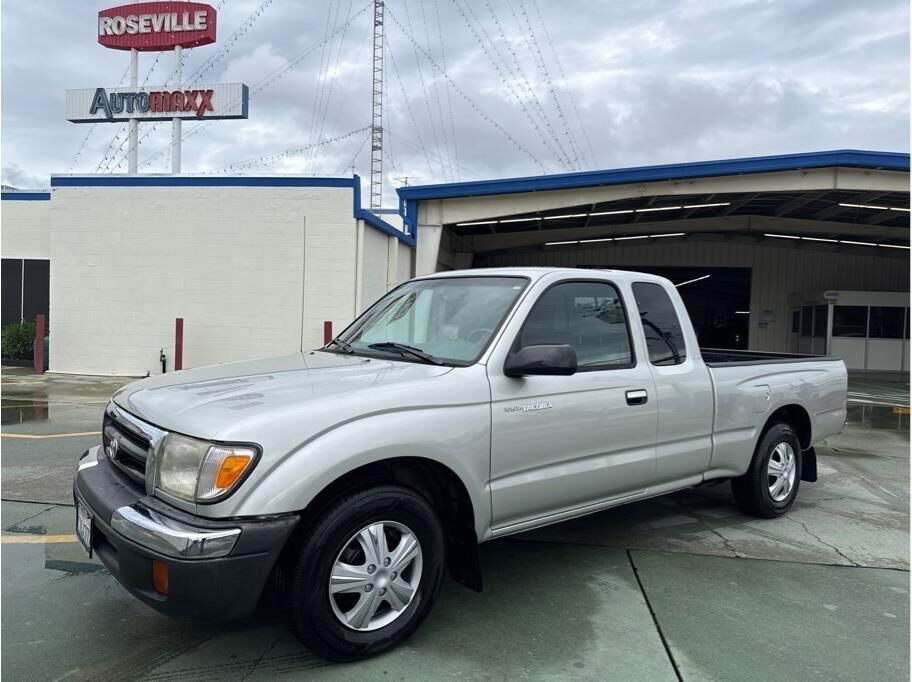 2000 TOYOTA Tacoma