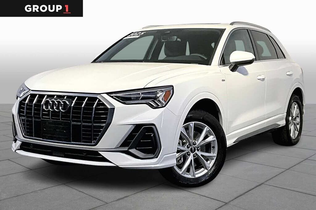 2025 AUDI Q3