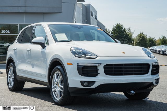 2016 PORSCHE Cayenne