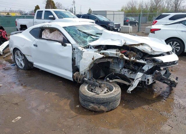 2017 CHEVROLET Camaro
