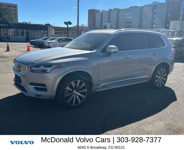 2023 VOLVO XC90