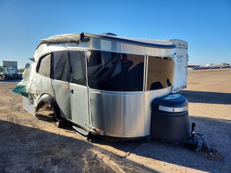 2022 AIRSTREAM Base Camp