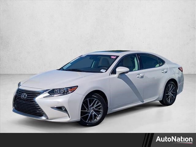 2016 LEXUS ES