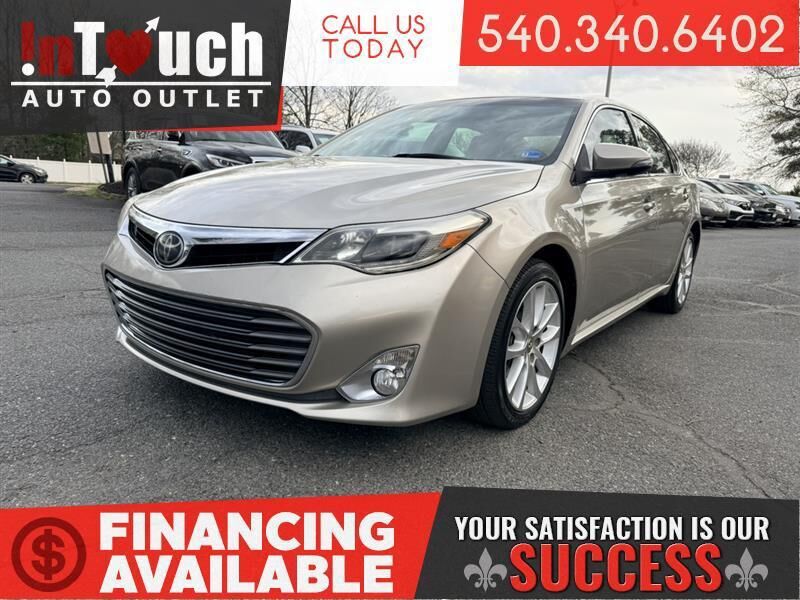 2013 TOYOTA Avalon