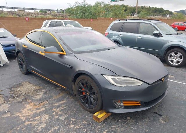 2017 TESLA Model S
