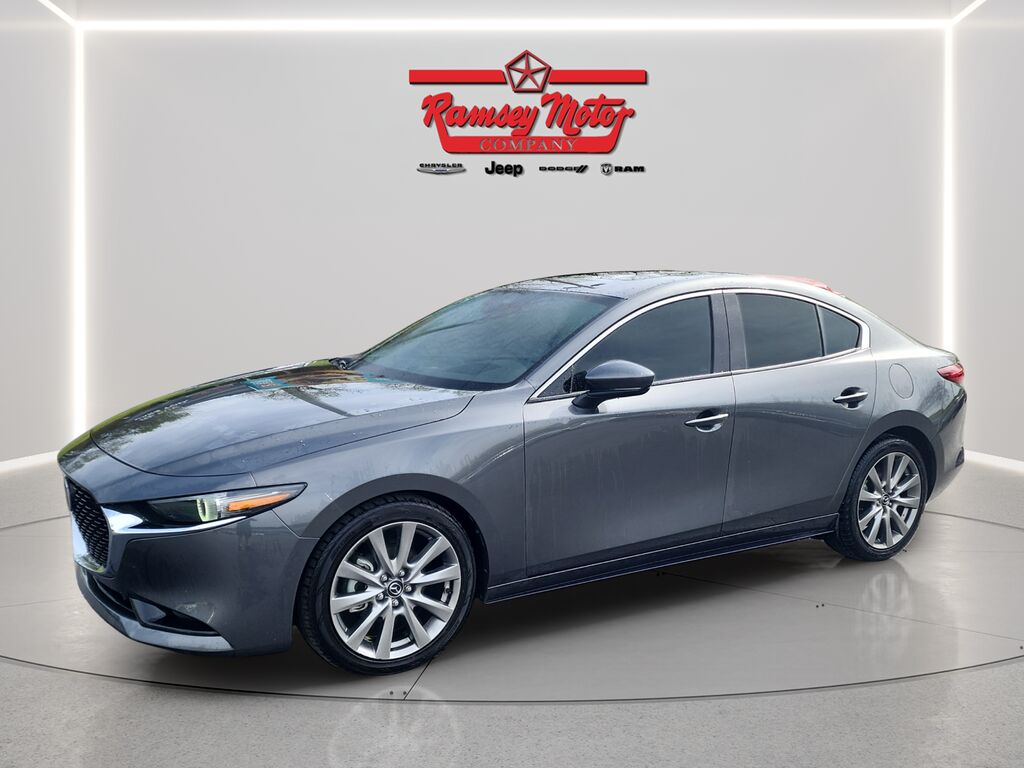 2022 MAZDA Mazda3