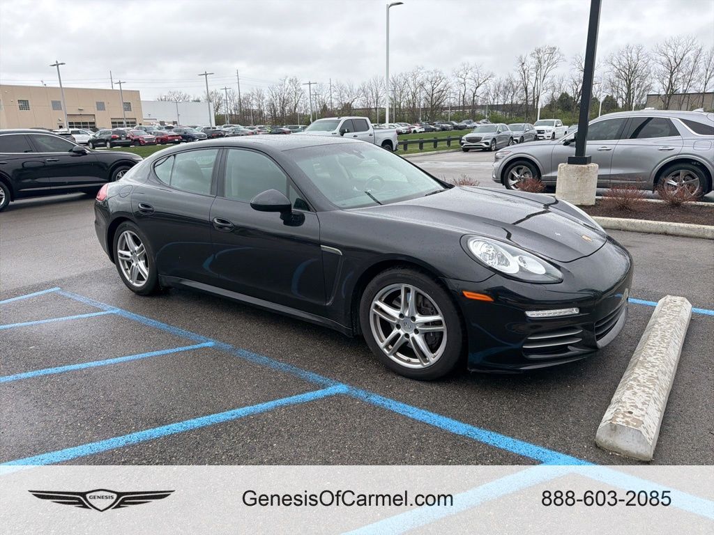 2015 PORSCHE Panamera