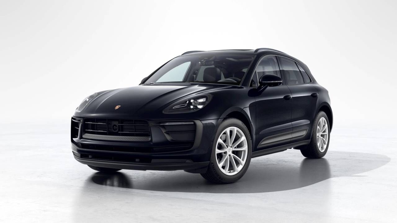 2026 PORSCHE Macan