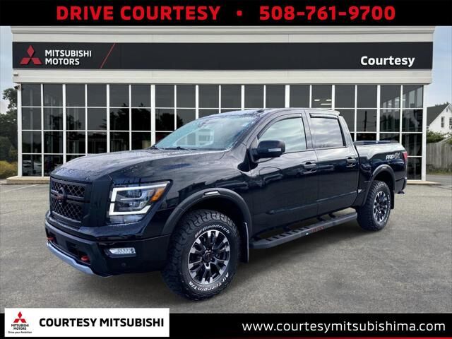 2021 NISSAN Titan