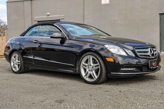 2013 MERCEDES-BENZ E-Class
