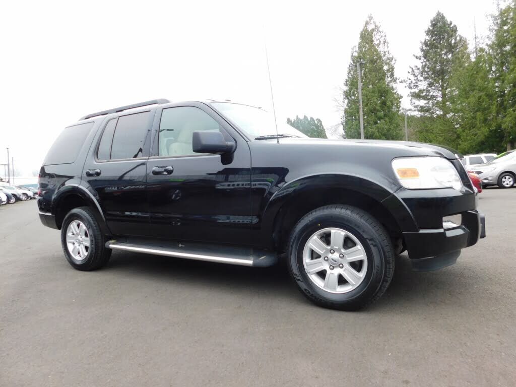 2010 FORD Explorer