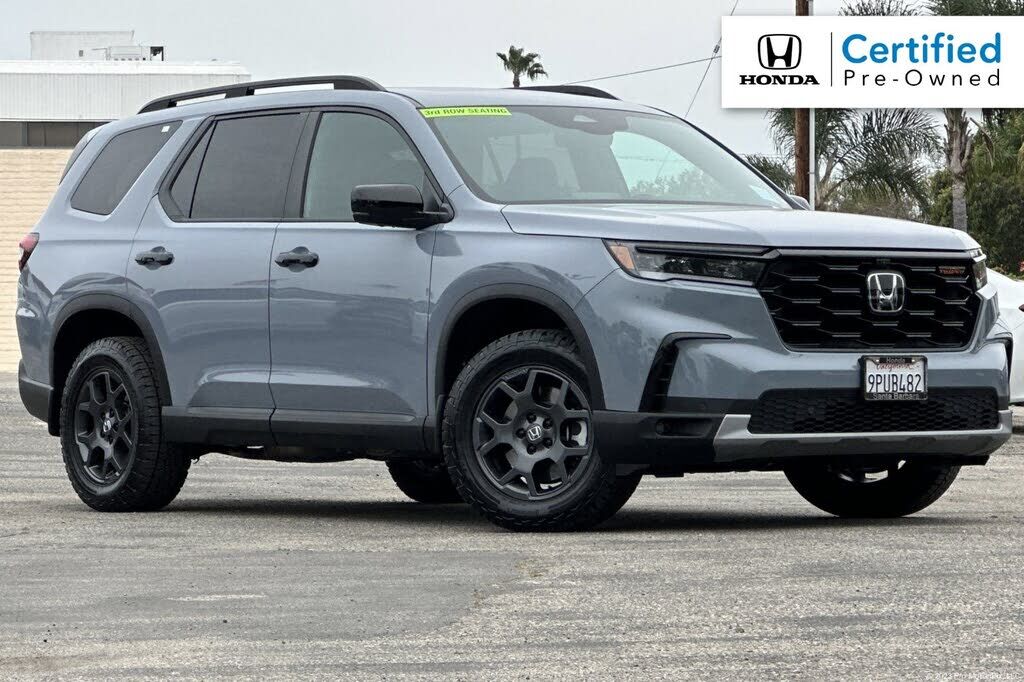 2025 HONDA Pilot