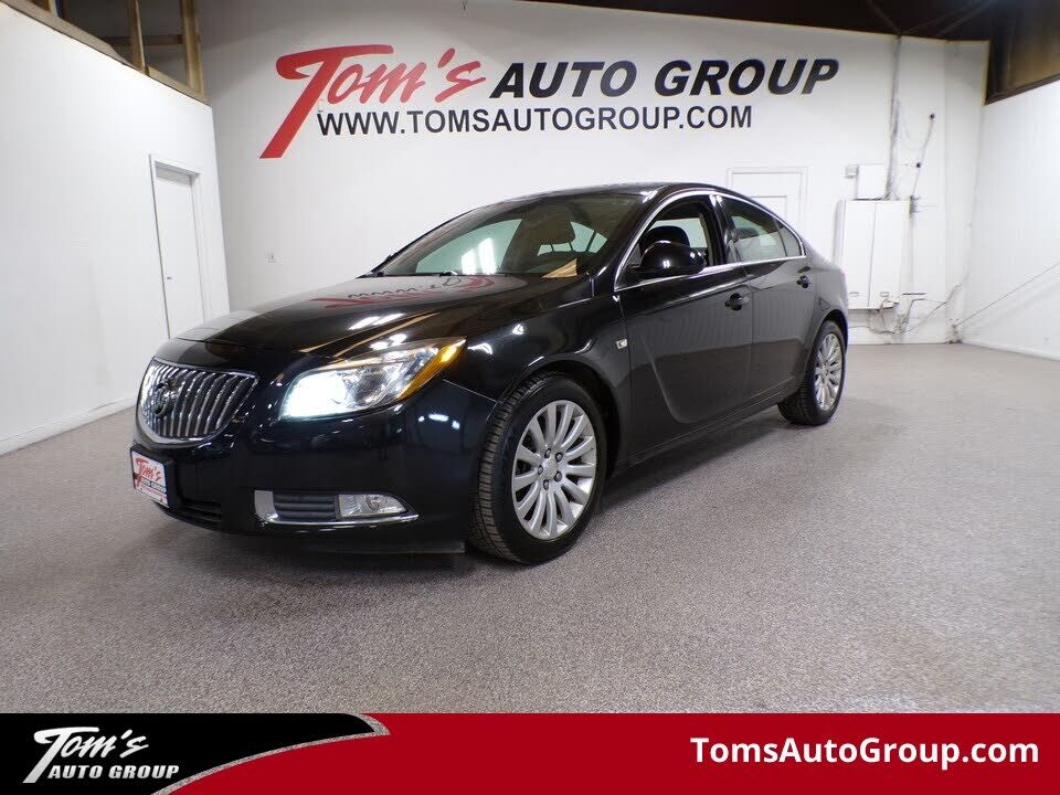 2011 BUICK Regal