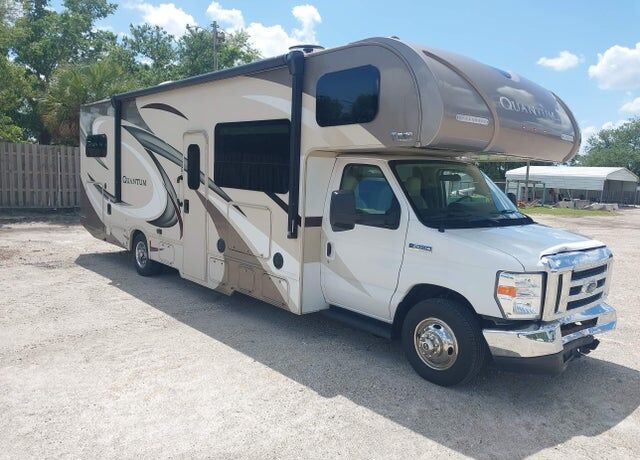 2018 FORD E-450
