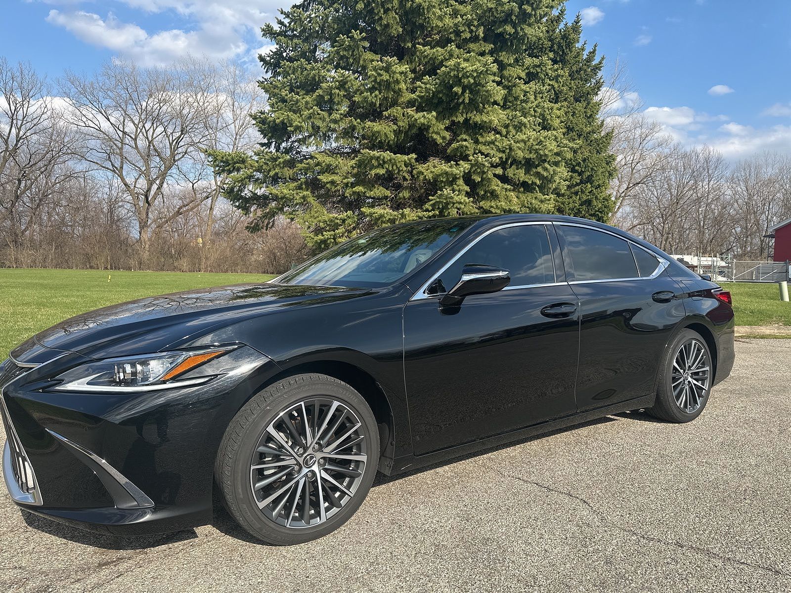 2023 LEXUS ES