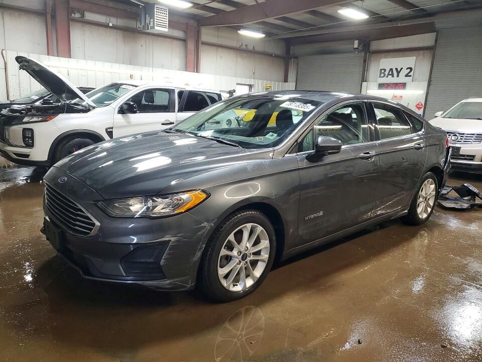 2019 FORD Fusion