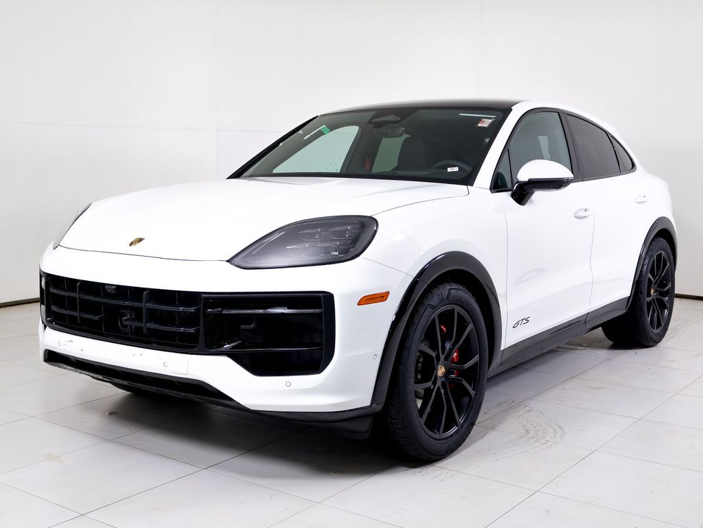 2026 PORSCHE Cayenne