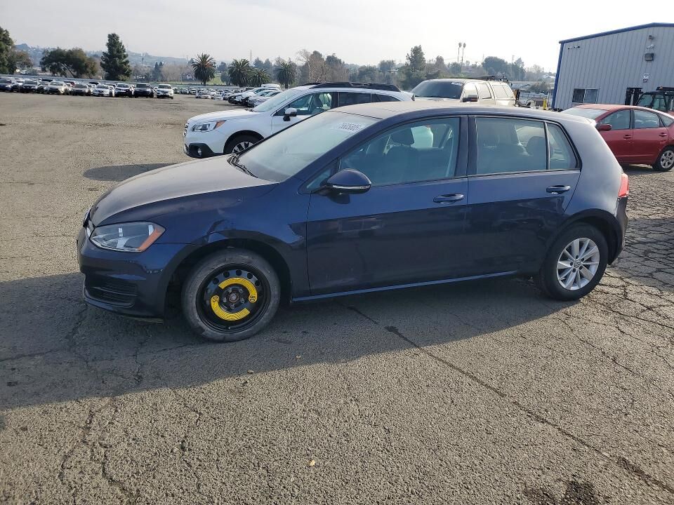 2015 VOLKSWAGEN Golf
