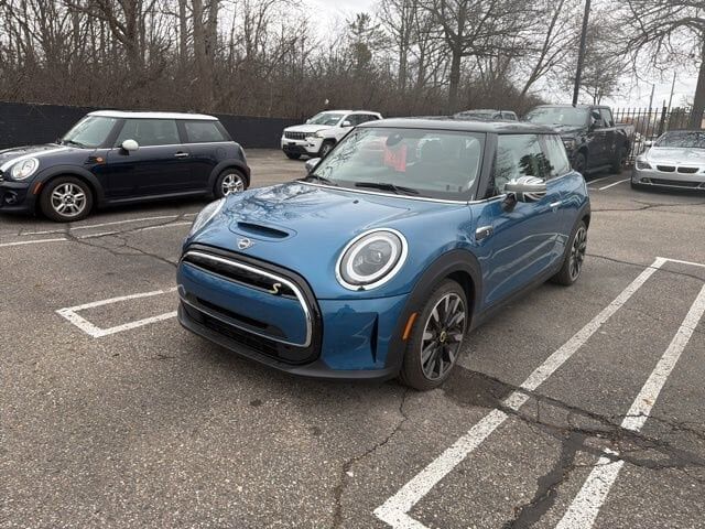 2024 MINI Hardtop