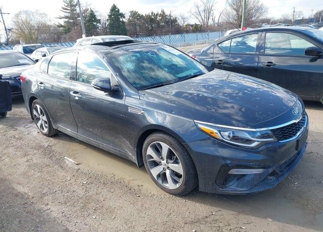 2019 KIA Optima