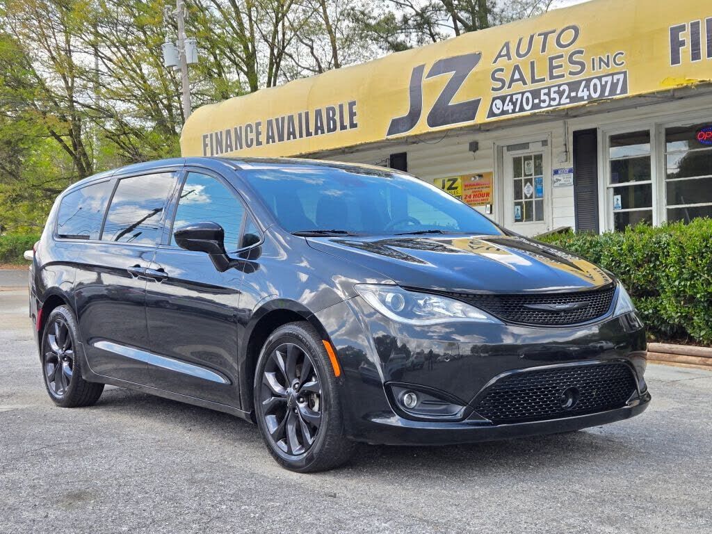 2019 CHRYSLER Pacifica