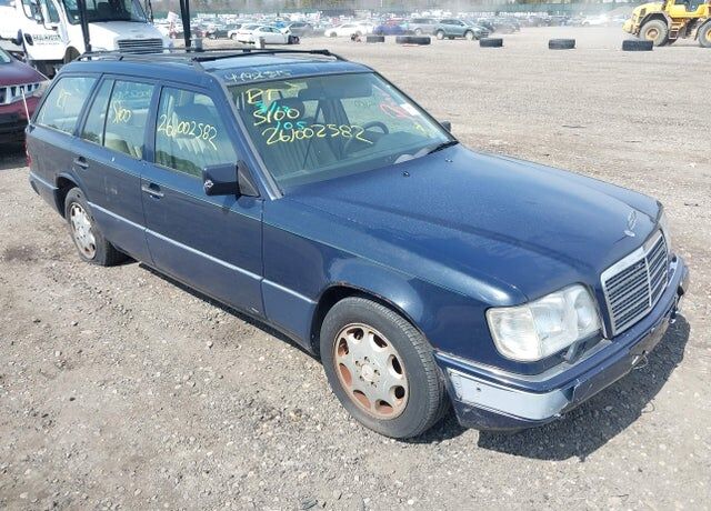 1994 MERCEDES-BENZ E-Class