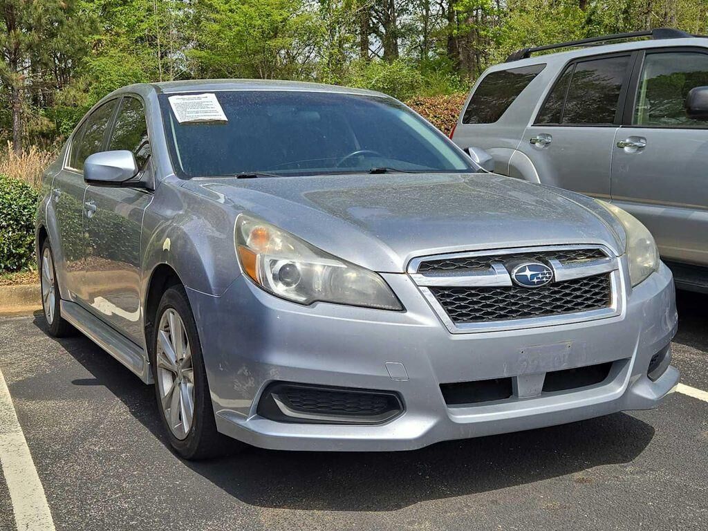 2013 SUBARU Legacy