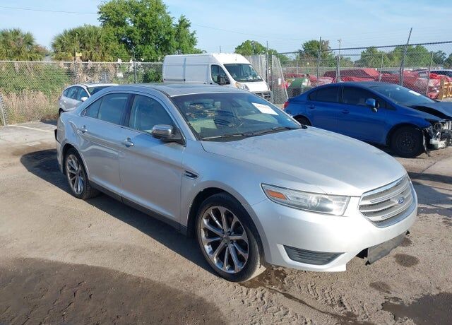 2014 FORD Taurus
