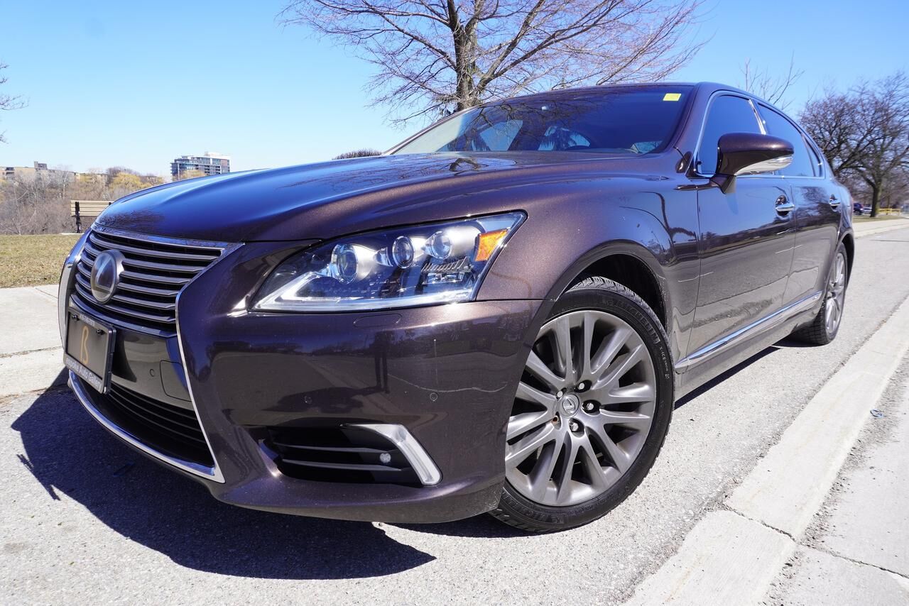 Lexus LS