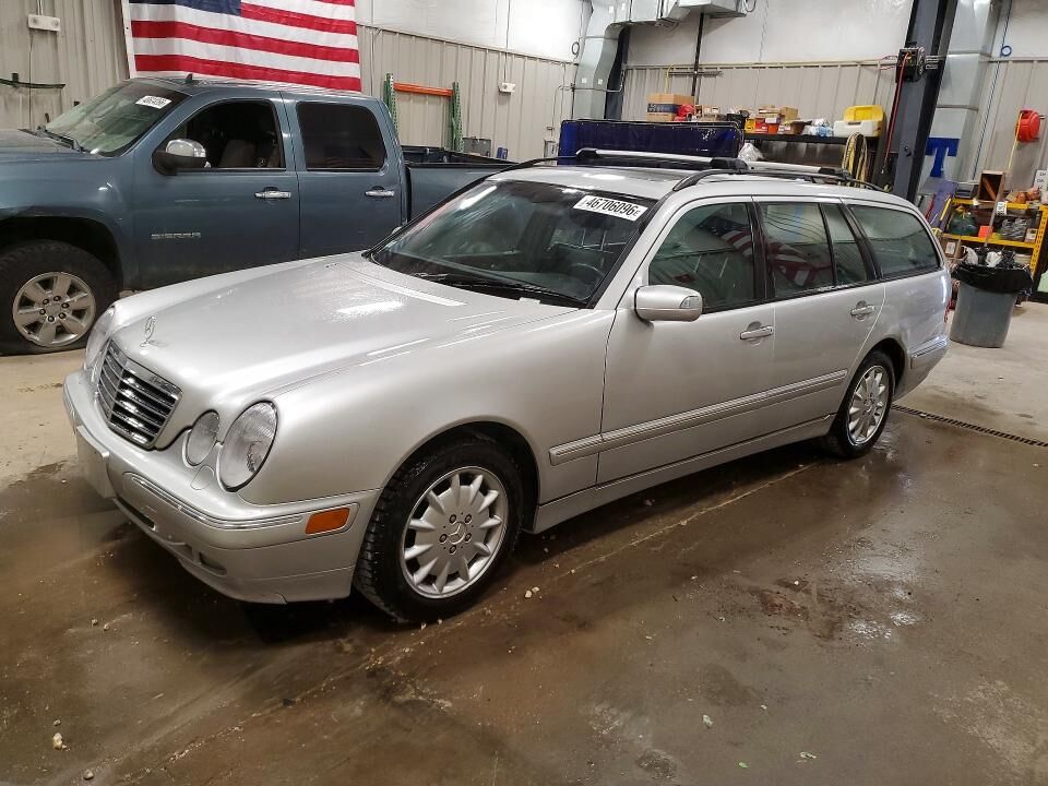 2001 MERCEDES-BENZ E-Class