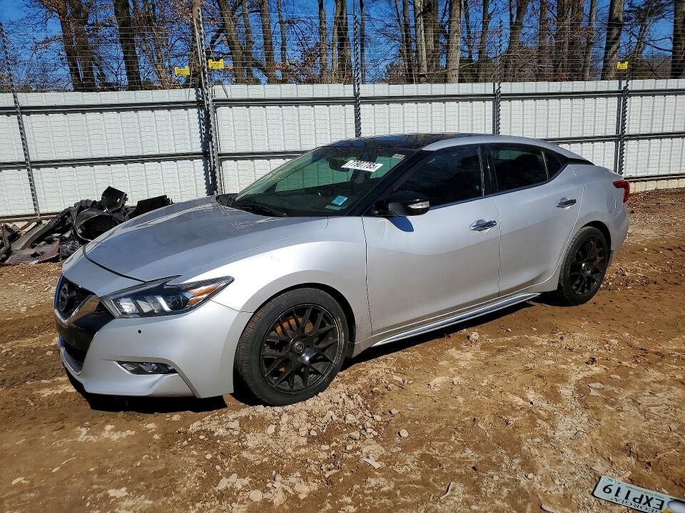 2018 NISSAN Maxima