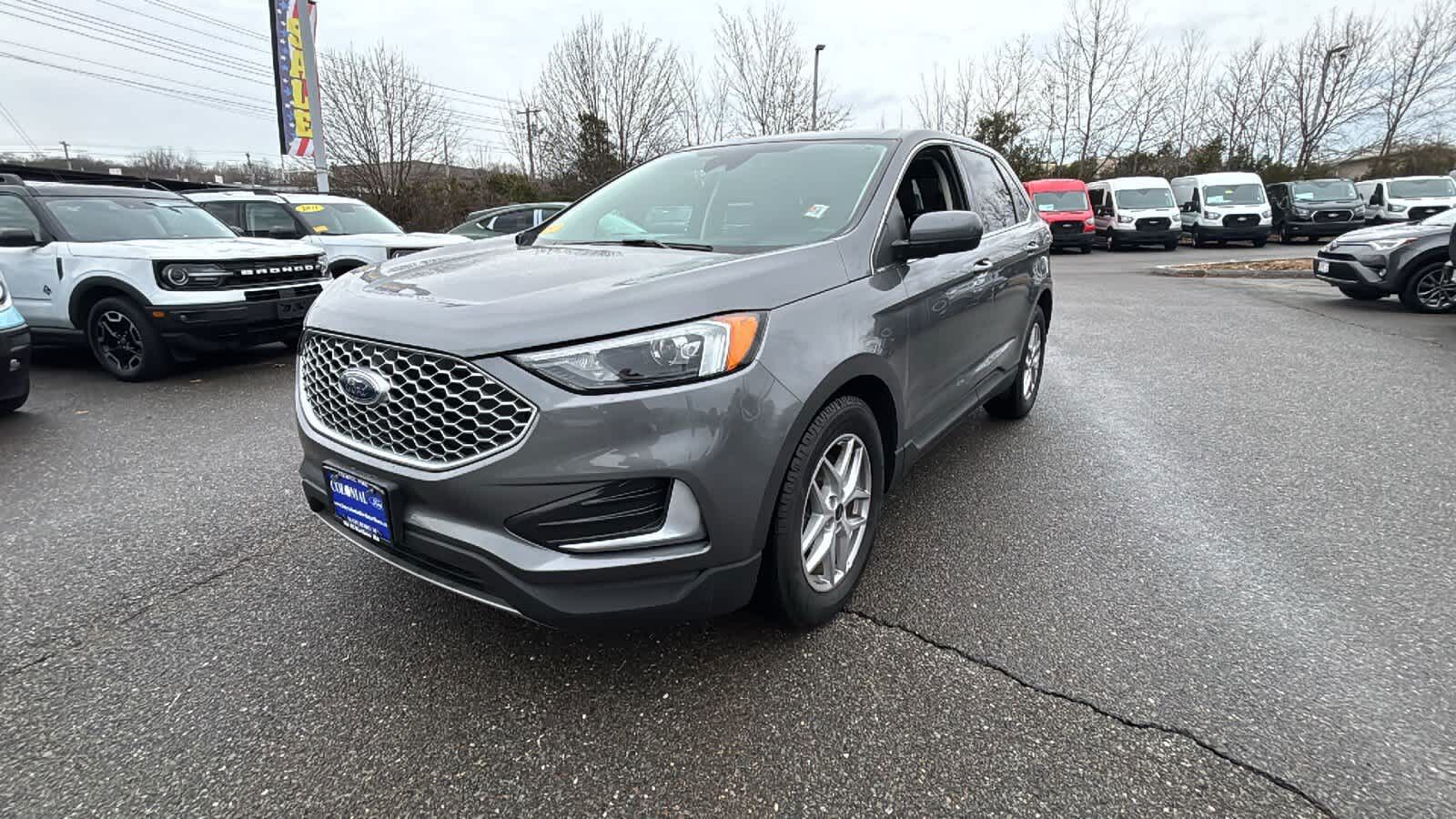 2024 FORD Edge
