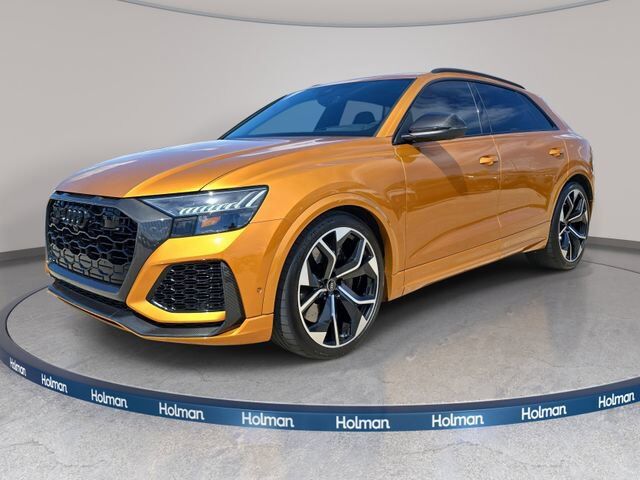 2024 AUDI RS Q8