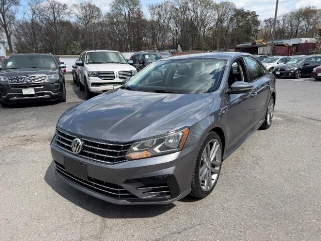2018 VOLKSWAGEN Passat