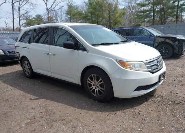 2013 HONDA Odyssey