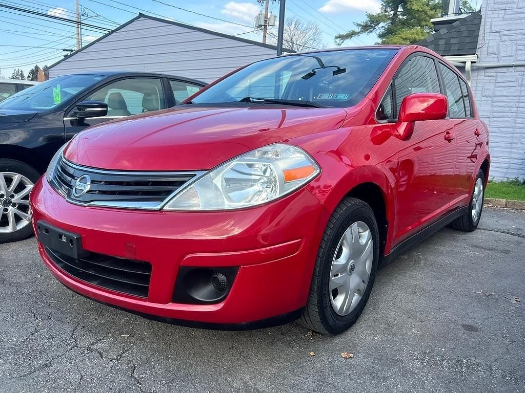 2012 NISSAN Versa
