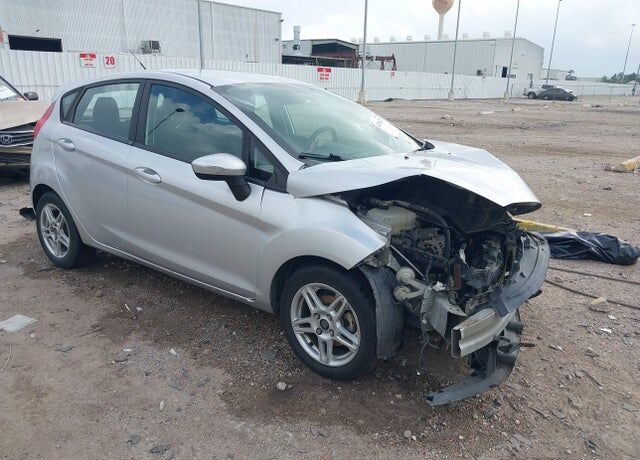 2017 FORD Fiesta