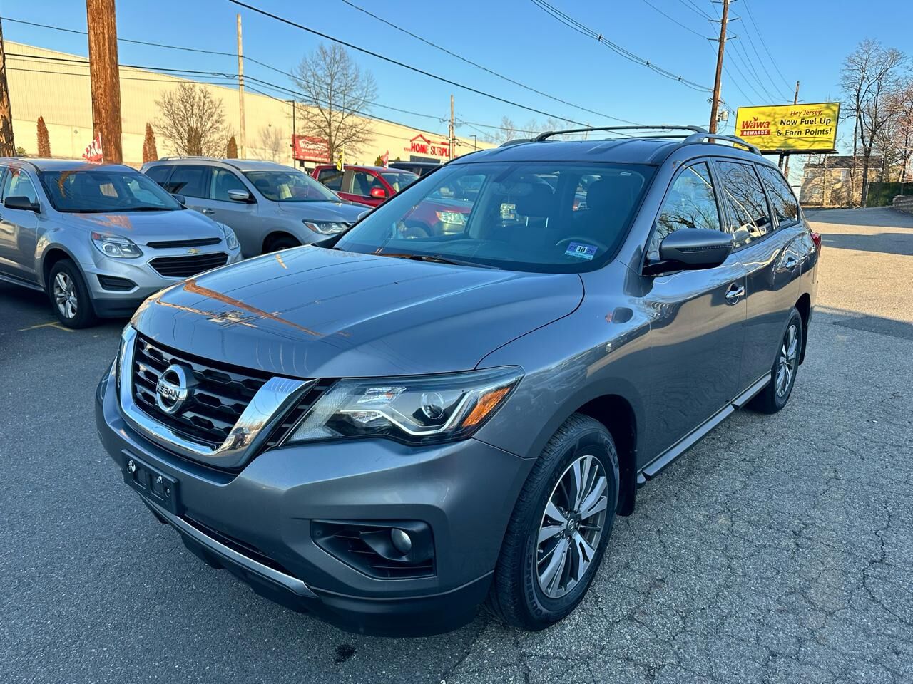 2017 NISSAN Pathfinder