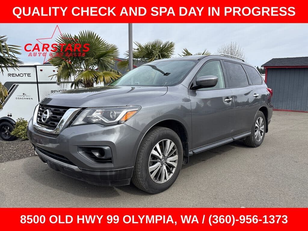 2018 NISSAN Pathfinder