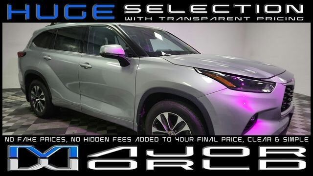 2021 TOYOTA Highlander